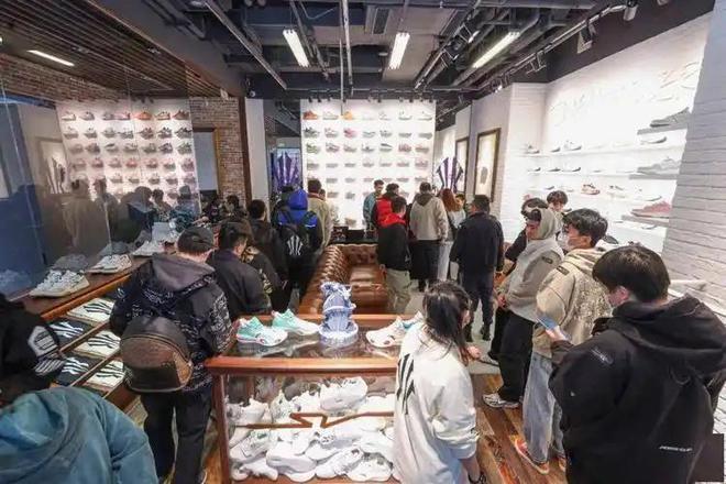 鞋品牌听着洋气实际都是智商税你有吗？AG旗舰厅中国区不建议买的4个运动