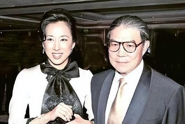 的父亲霍震霆如今还能再次为霍家“争光”AG旗舰厅入口霍启刚未曾料到他79岁(图8)