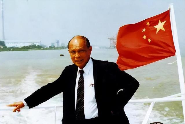 的父亲霍震霆如今还能再次为霍家“争光”AG旗舰厅入口霍启刚未曾料到他79岁(图26)